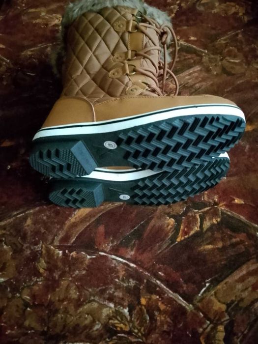 Дамски ботуши с подплата