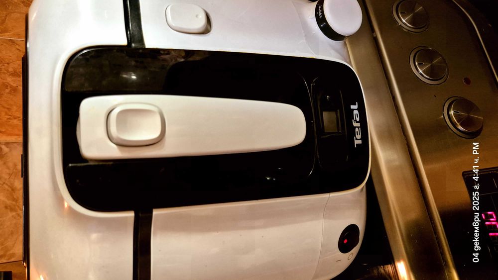 Фритюрник Тефал,като нов