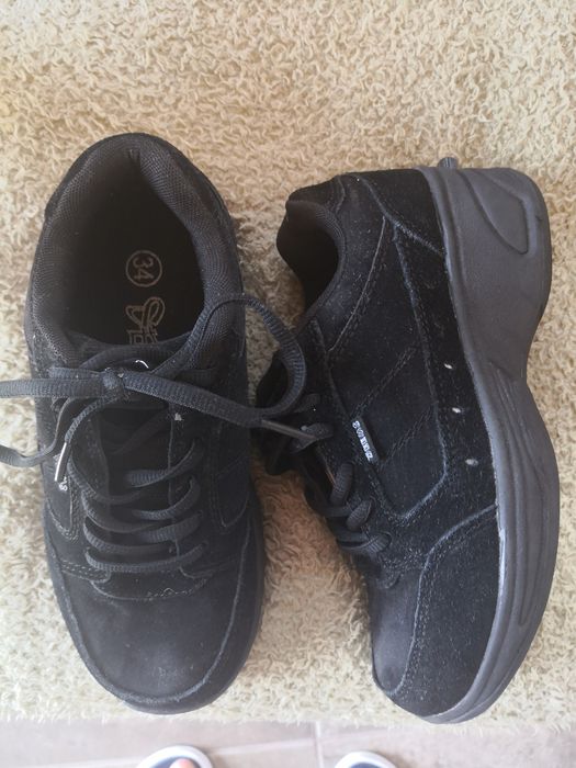 Adidasi cu rola Heelys