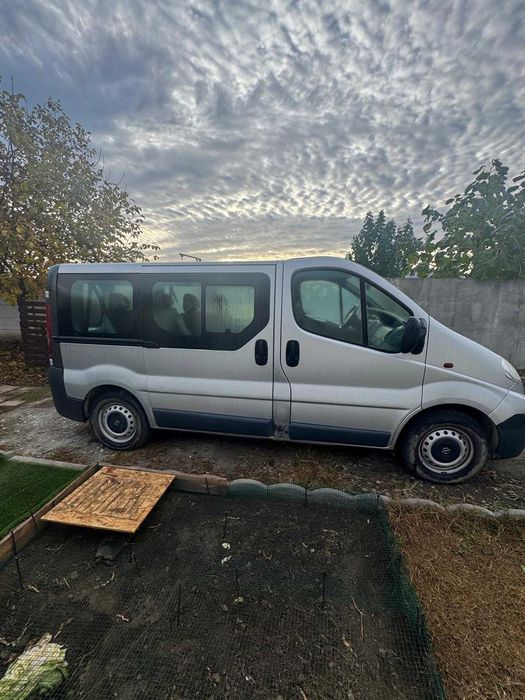 Vand microbuz Opel Vivaro 2009