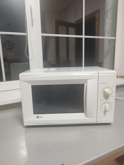 Микроволновая печь