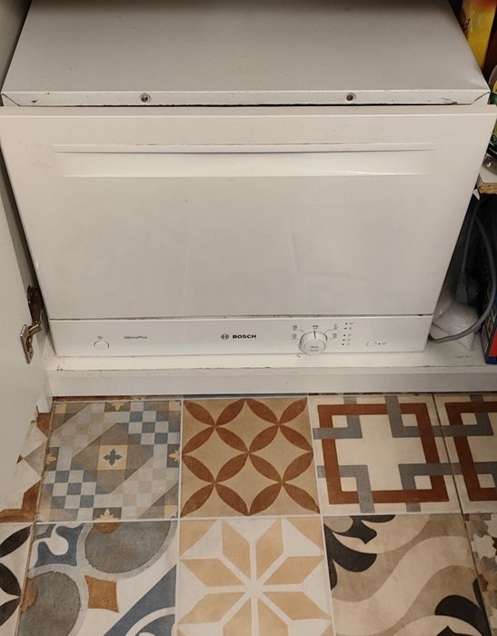 Mașina de spalat vase compacta Bosch