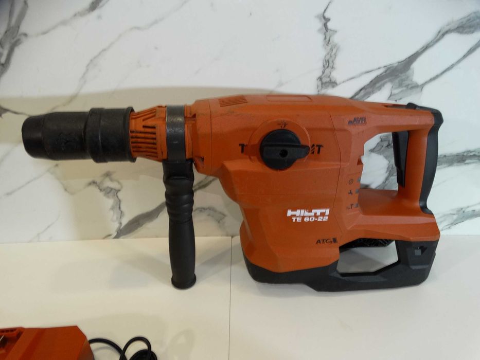 2022 - Hilti TE 60 - 22 / Nuron - Ударо пробивна машинa