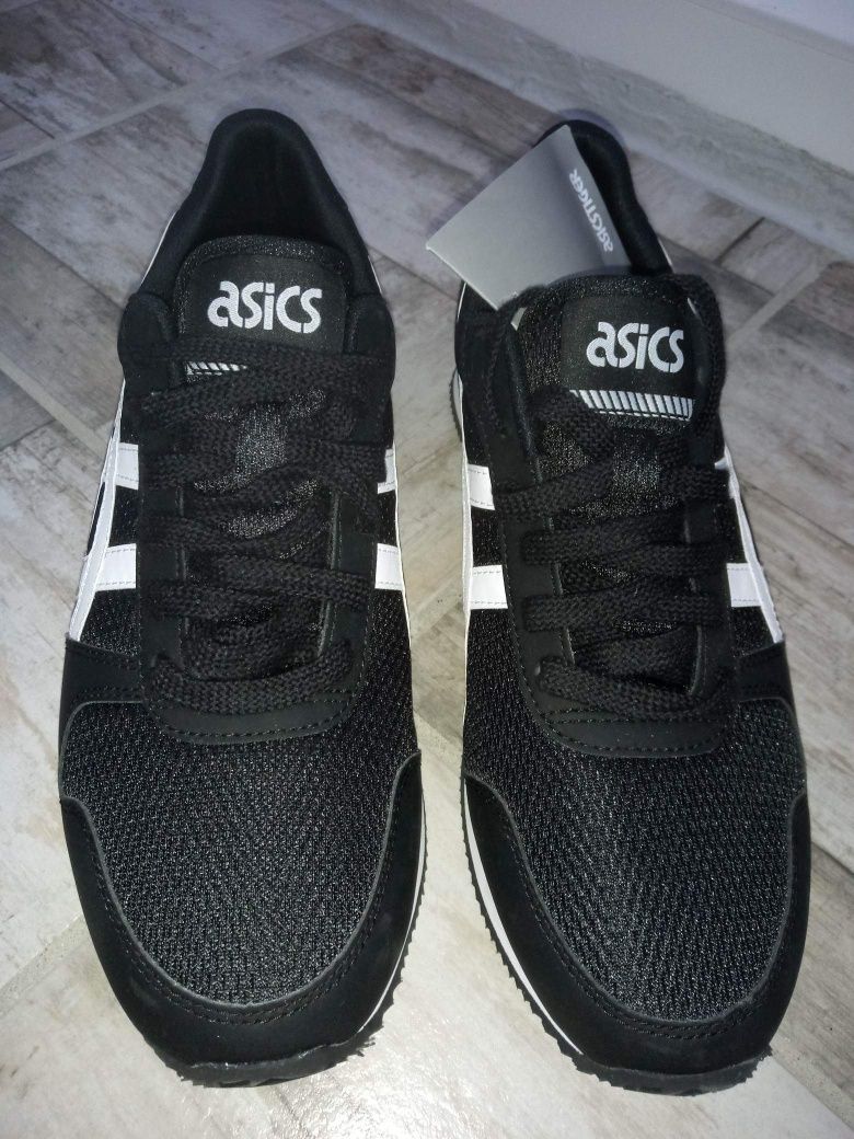 Asics Tiger noi cu etichete, orginali marimea 42.5