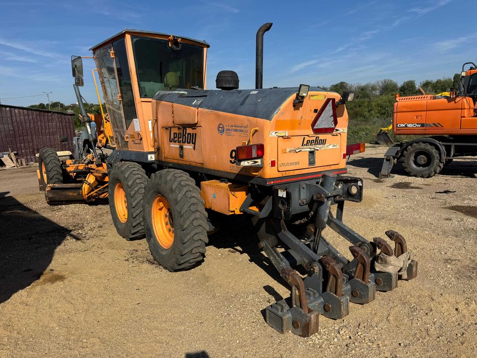 Autogreder Leeboy 2014