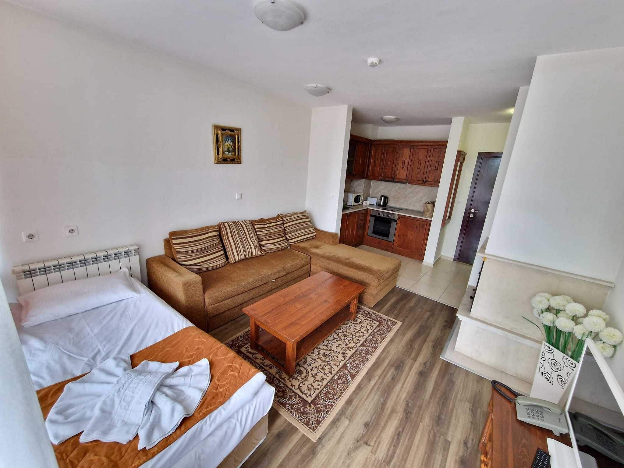 Уютен, обзаведен, двустаен апартамент за продажба в Банско