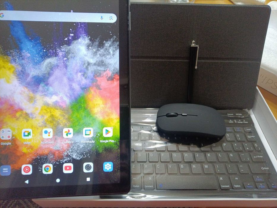 Таблет чисто нов