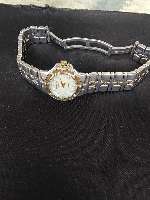 Швейцарски дамски часовник с диаманти/18к Raymond Weil Parsifal 9690