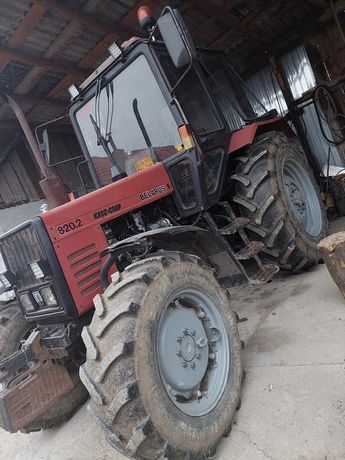 Vând tractor Belarus 820.2