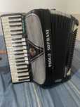 Vand Acordeon cu midi italian 5kg(schimb cu fr7x)