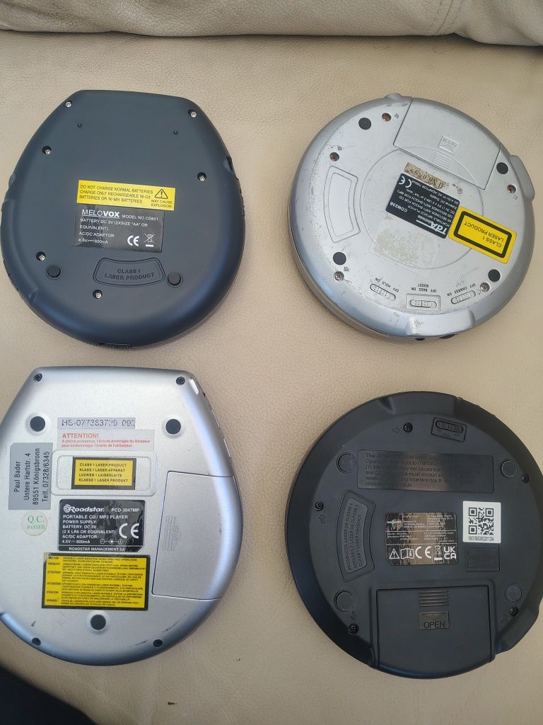 4 cd player portabil