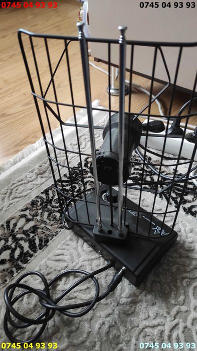 antena de interior de camera ANT102 cu alimentare la 220v noua