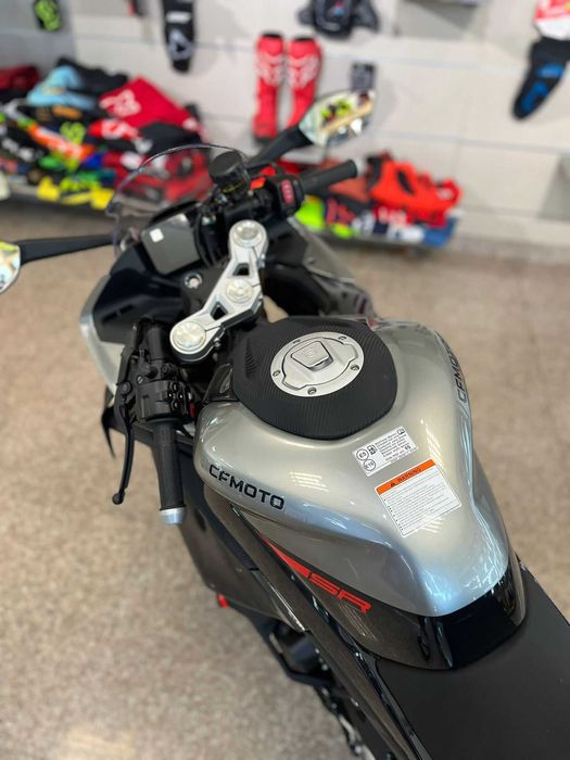 Motocicleta sport incepatori/avansati, CFMOTO 450SR ABS