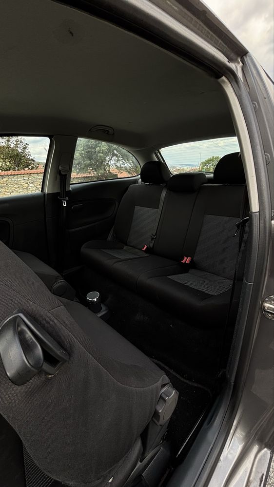 Продавам Seat Ibiza 1.4