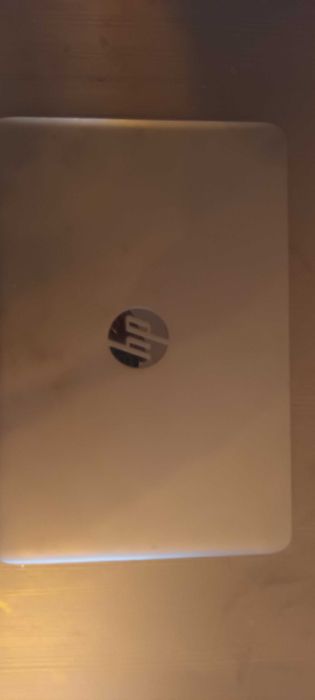 Laptop hp in stare perfecta baterie noua