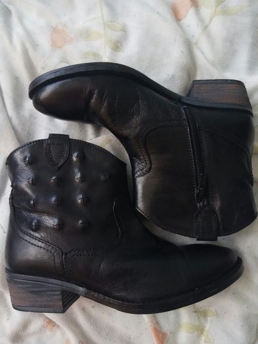 Спортно-елегантни боти, 39