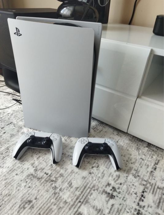 Playstation 5 700 ИГР 2 джойстика PS5 СРОЧНО