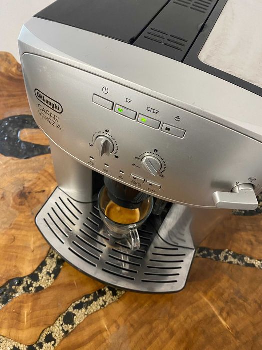 expresor / espressor cafea delonghi caffe venezia