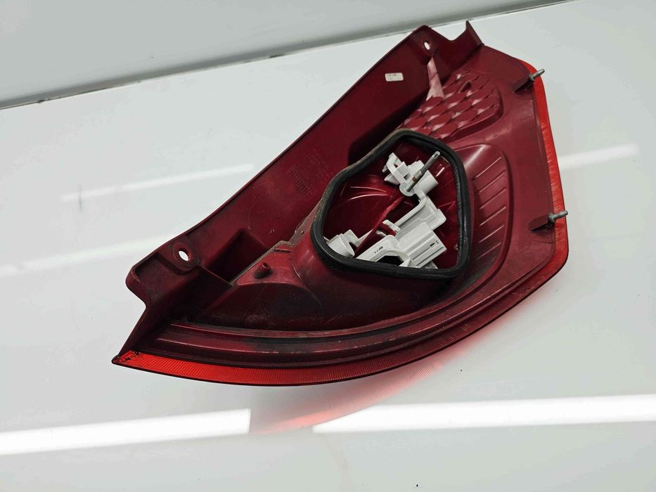 Stop aripa stanga Ford Fiesta 6 [Fabr 2008-2019] 8A61-13405-A