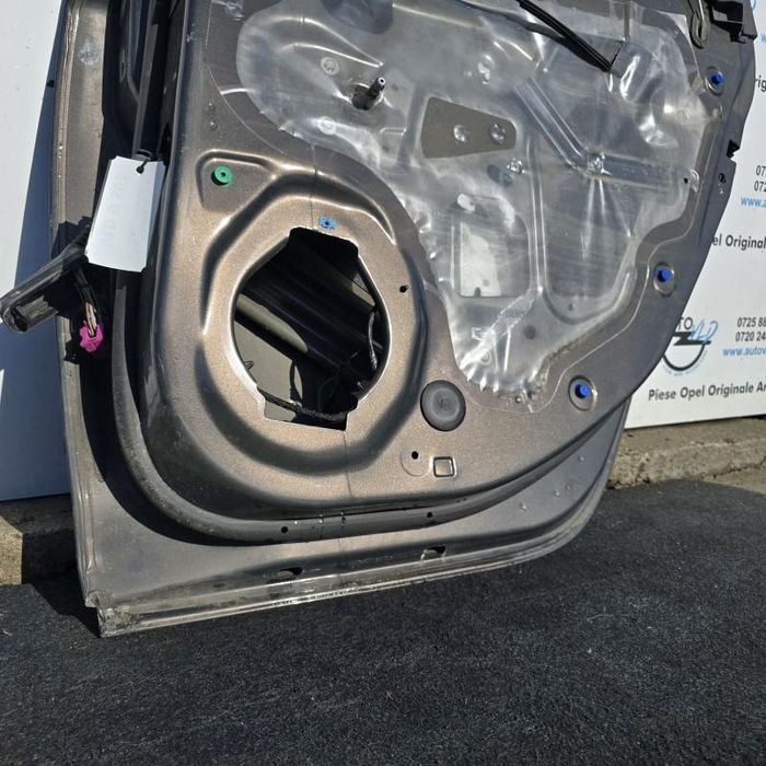 Portiera usa dreapta spate Opel Astra J Facelift