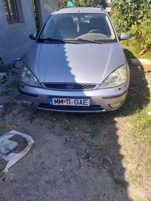 Ford focus ghia 18 benzina