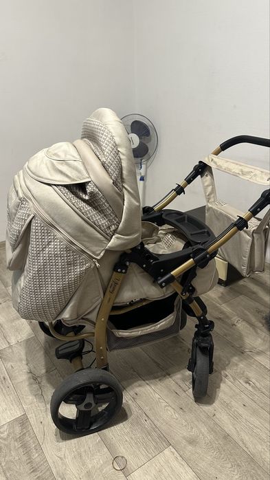 Продам коляску в отличном состоянии