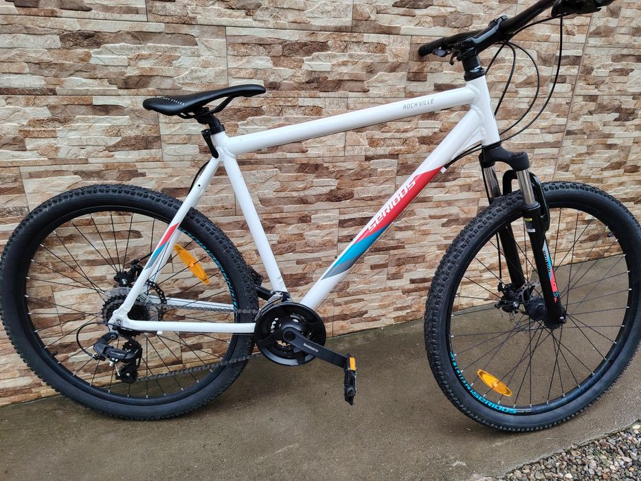 Vând bicicletă nouă