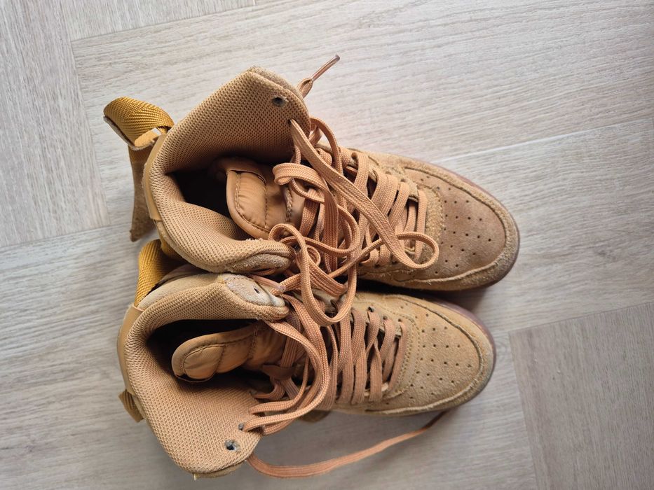 Nike Air Force 1