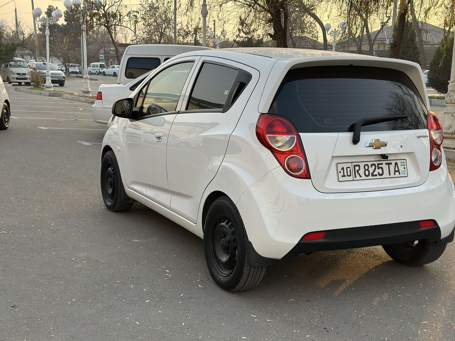 spark sotiladi 2020 yil 86000 km tozza kiraska Metan gaz