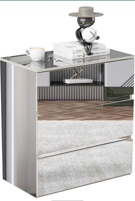 Огледален скрин с 3 чекмеджета