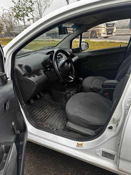 Срочно сотилади Spark 1 L