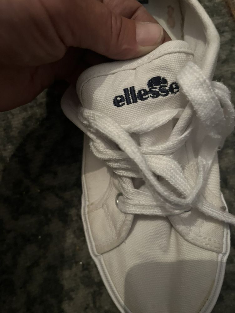 Ellesse 38н, без забележка