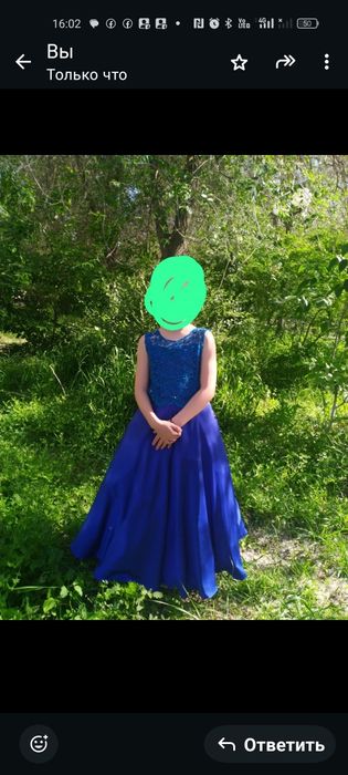 Продам платье на девочку 8-10 лет