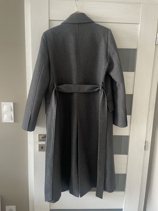 Вълненено палто на MANGO