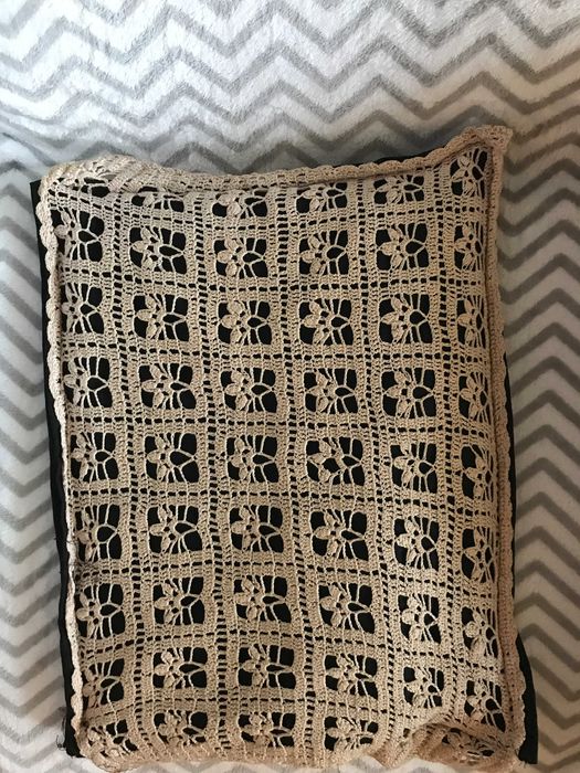 Винтидж Възглавници с Дантела, Калъфки ръчна бродерия