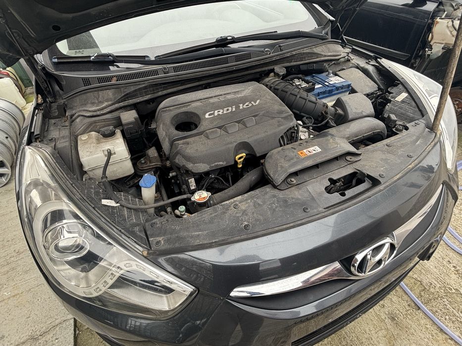 Injectoare Hyundai i40 1.7 Crdi cod motor D4FD