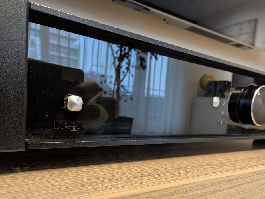 amplificator rega elex r