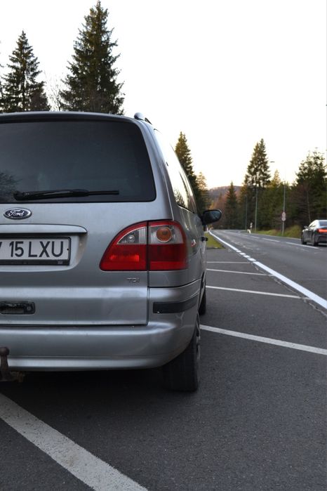 Vând ford galaxy 2006
