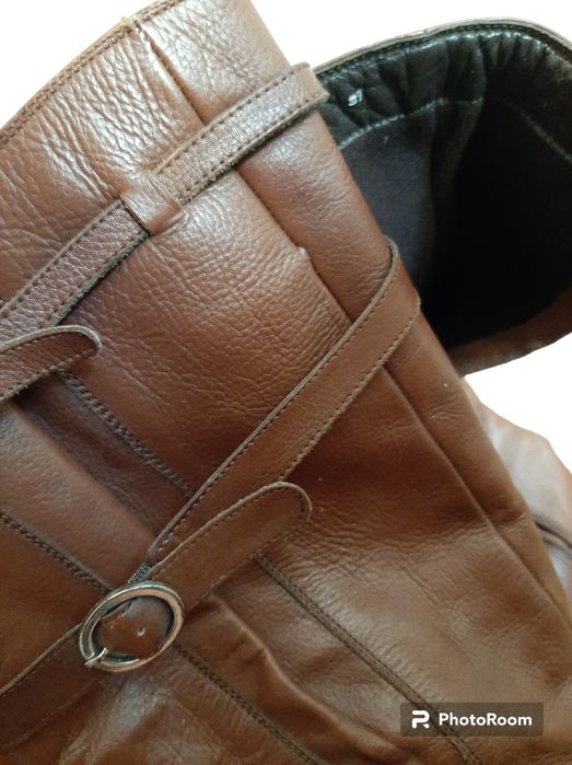 Cizme înalte din piele