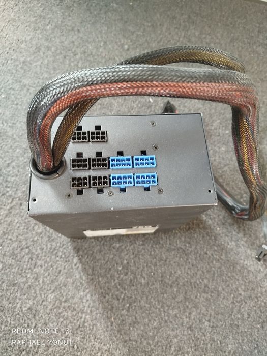 Sursa calculator PC modulara 750w Corsair hx 750 și Platimax 1700w