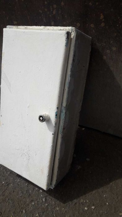 Шкаф (эл. шкаф) металлический  50*25*20