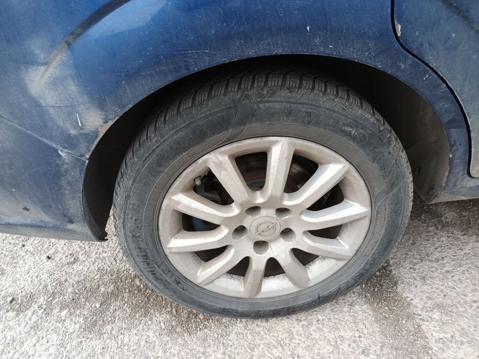 Dezmembrari  Opel ZAFIRA B  2005  > 0000 1.9 CDTI Motorina