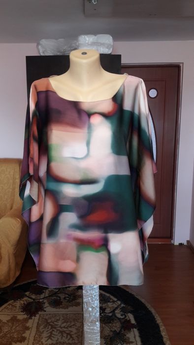 Tunica pentru plaja și nu numai