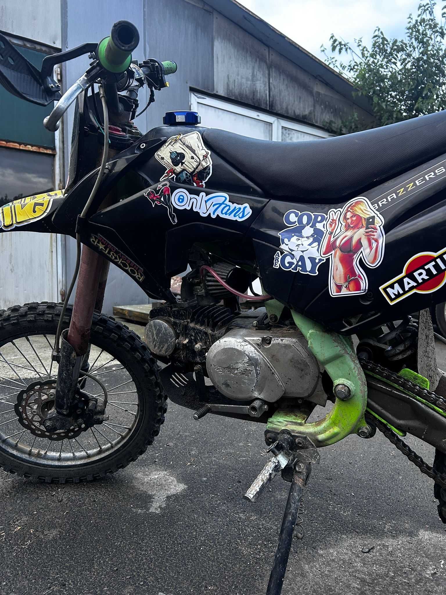 vand motocros kxd
