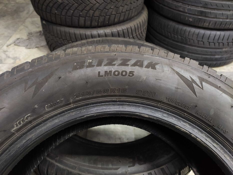 2бр Зимни Гуми 215 60 16 - Bridgestone - DOT 2021