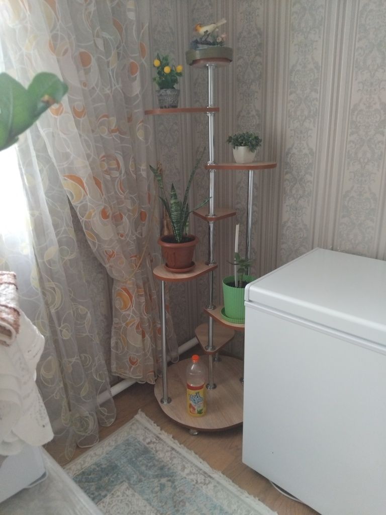 Подставка для цветов