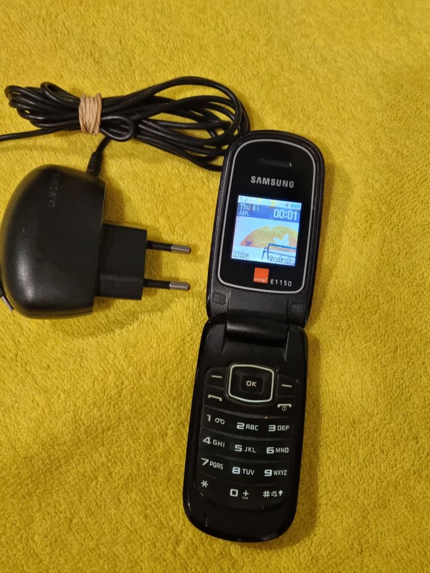Telefon cu clapeta Samsung Gt-E1150i