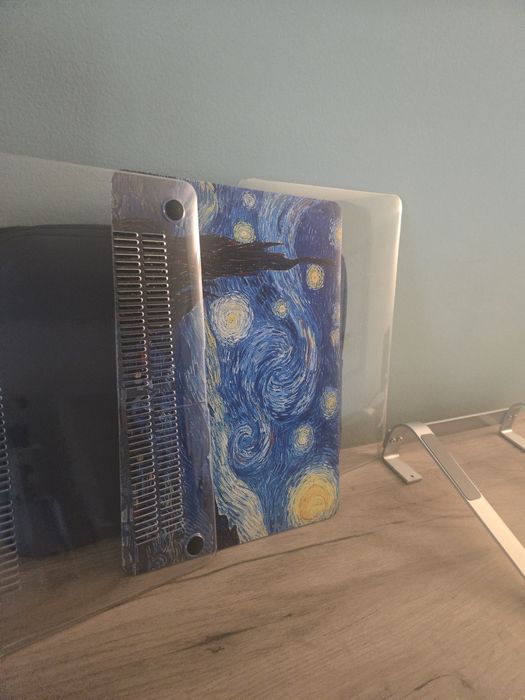 MacBook Air M1 • 8GB/256GB • + Magic Mouse