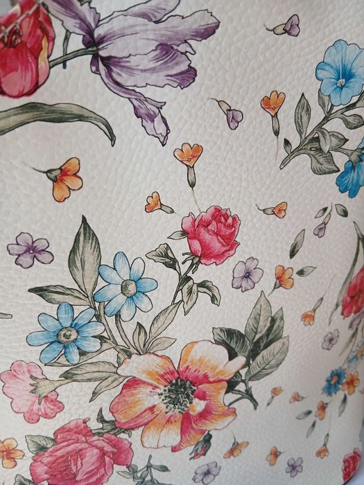 Geanta rucsac din piele naturala imprimeu floral