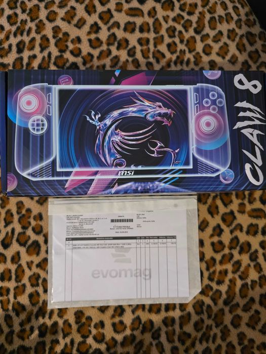 Конзола MSI Claw 8 AI Plus.